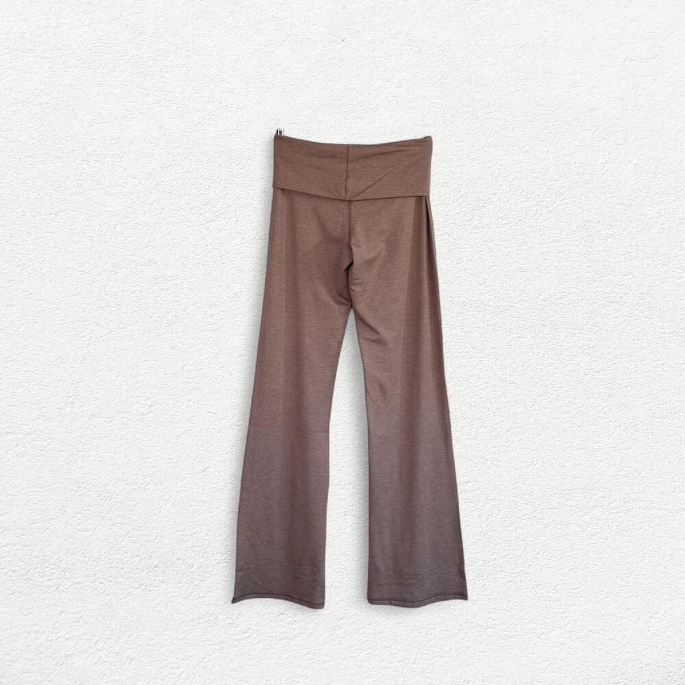 Vuori Halo Foldover Pants in Chocolate Milk Heather Brown